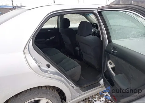 2005 Honda Accord 2.4 Ex из США, поврежденный, VIN 1HGCM56745A145726